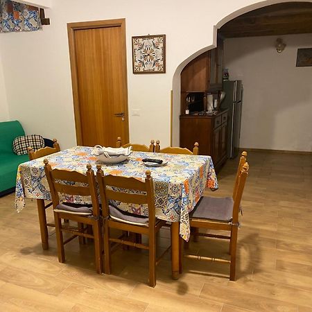 Pietro Holiday Home Кастелламмаре-дель-Голфо Экстерьер фото