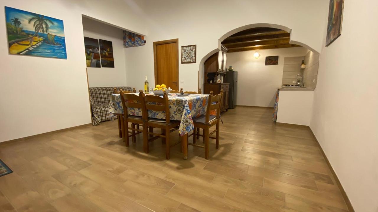 Pietro Holiday Home Кастелламмаре-дель-Голфо Экстерьер фото
